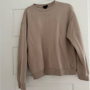 H&M Men's Beige Crewneck Sweater